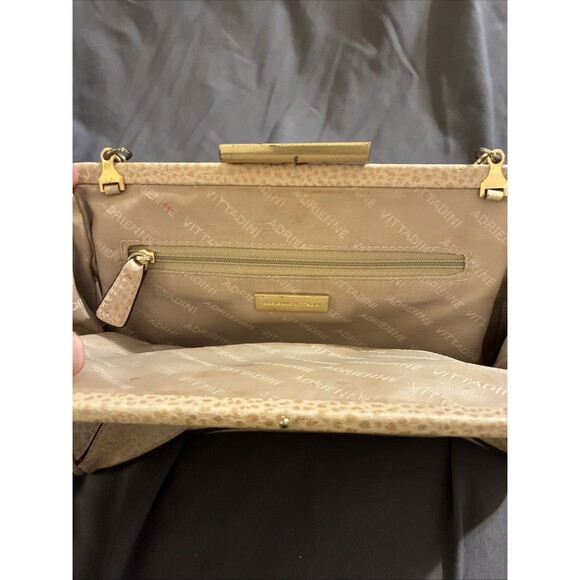 Adrienne Vittadini Ivory Leather Cutout Purse Shoulder Bag Gold Chain Link Strap - Picture 7 of 10